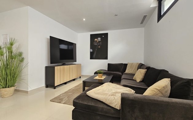 Herverkoop - Villa - Orihuela Costa - Villamartín