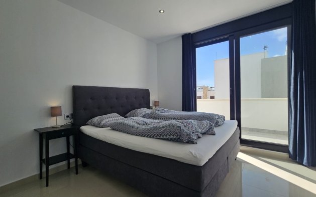 Herverkoop - Villa - Orihuela Costa - Villamartín