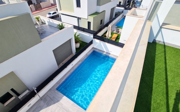 Herverkoop - Villa - Orihuela Costa - Villamartín