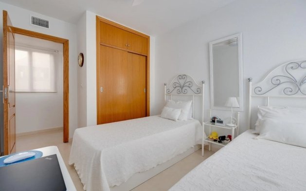 Reventa - Ático - Torrevieja