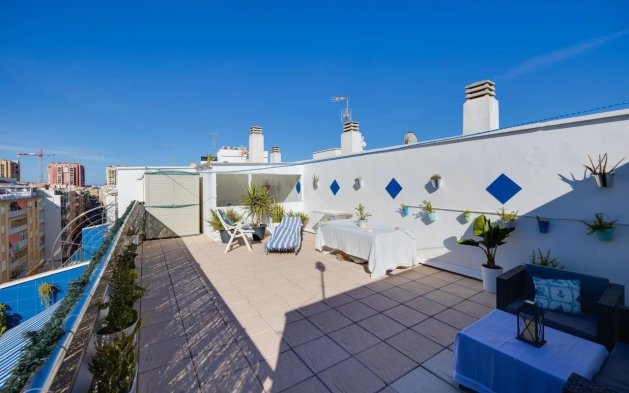 Reventa - Ático - Torrevieja