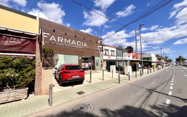 Herverkoop - Villa - Pilar de la Horadada - Pinar de Campoverde