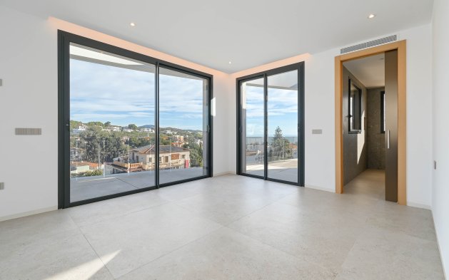 Obra nueva - Villa - Benisa