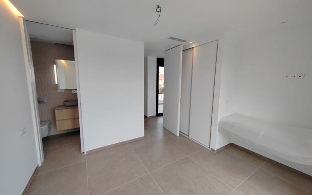 Nowy budynek - Villa - San Juan de Alicante