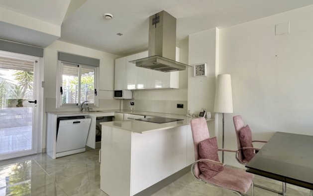 Resale - Villa - Orihuela Costa - Lomas de Cabo Roig