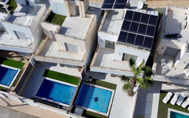 Resale - Villa - Orihuela Costa - Lomas de Cabo Roig