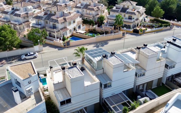 Resale - Villa - Orihuela Costa - Lomas de Cabo Roig