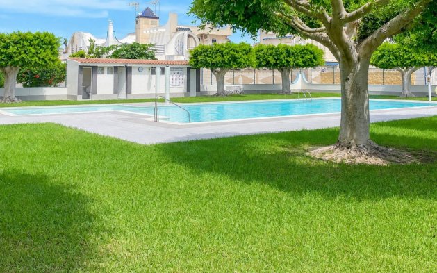 Herverkoop - duplex - Torrevieja - La Siesta - El Salado -  Torreta
