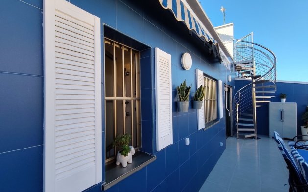 Reventa - Ático - Torrevieja