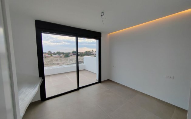 Nowy budynek - Villa - San Juan de Alicante