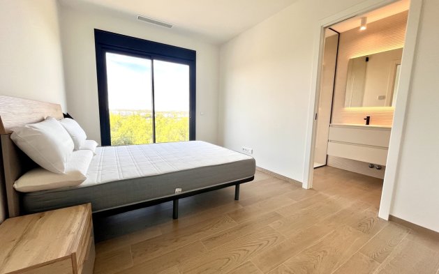 Resale - Apartment / flat - Orihuela Costa - Las Colinas Golf - Country Club