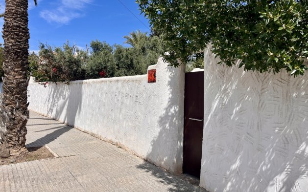 Resale - Villa - Orihuela Costa - Cabo Roig