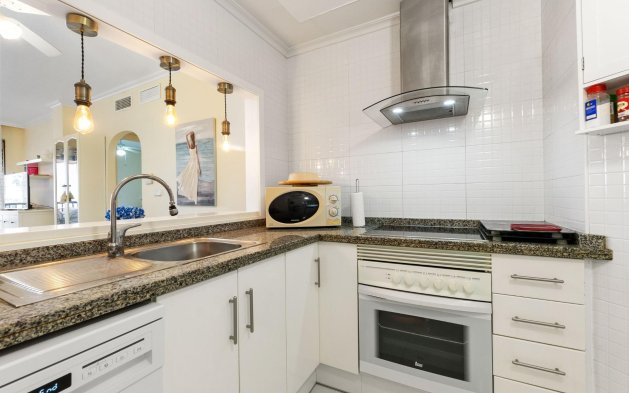 Resale - Apartment / flat - Orihuela Costa - Campoamor