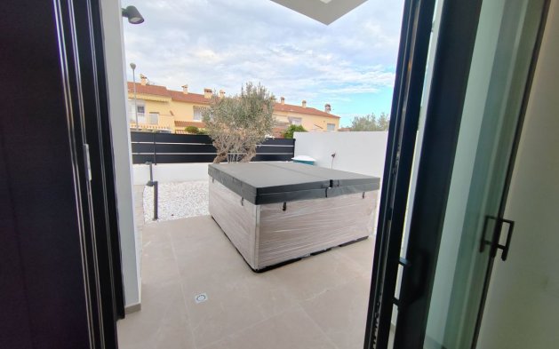 Nowy budynek - Villa - San Juan de Alicante