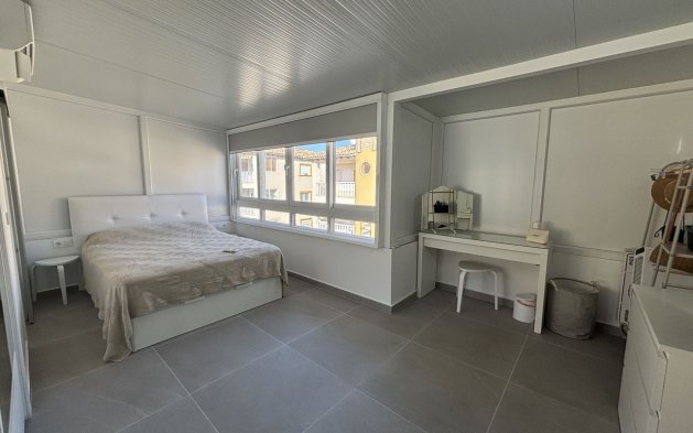 Herverkoop - duplex - Orihuela Costa - La Zenia