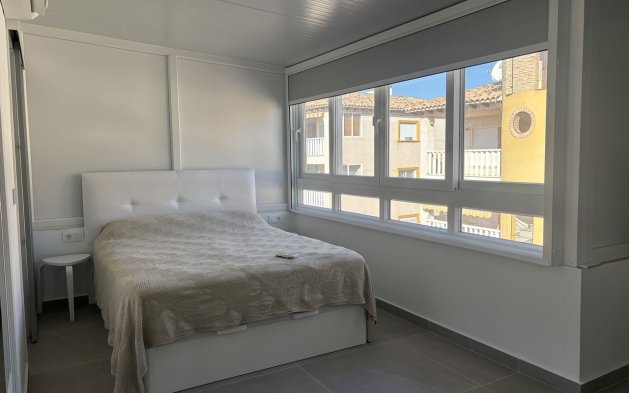 Herverkoop - duplex - Orihuela Costa - La Zenia