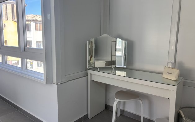 Herverkoop - duplex - Orihuela Costa - La Zenia