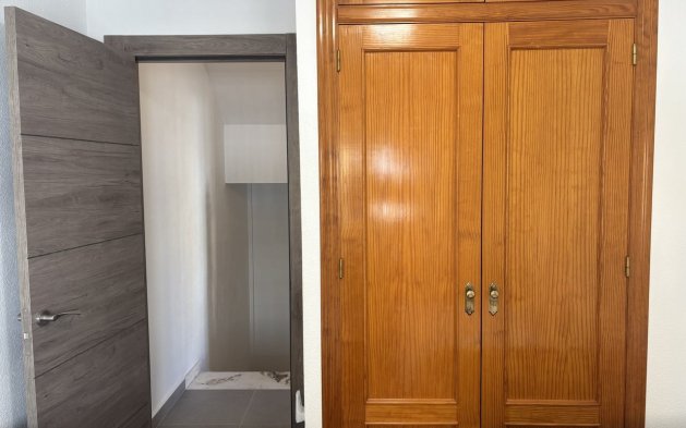 Herverkoop - duplex - Orihuela Costa - La Zenia