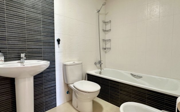 Reventa - Apartamento / piso - San Miguel de Salinas