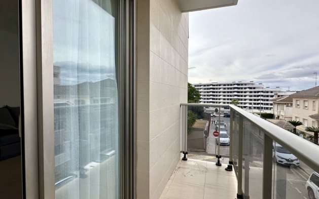 Reventa - Apartamento / piso - San Miguel de Salinas