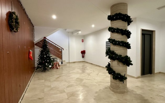 Reventa - Apartamento / piso - San Miguel de Salinas