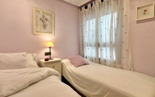 Resale - Apartment / flat - Guardamar del Segura - Beach Guardamar