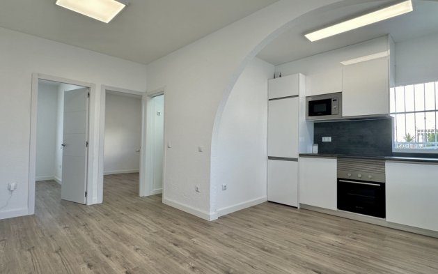 Återförsäljning - Bungalow - Orihuela Costa - Las Filipinas