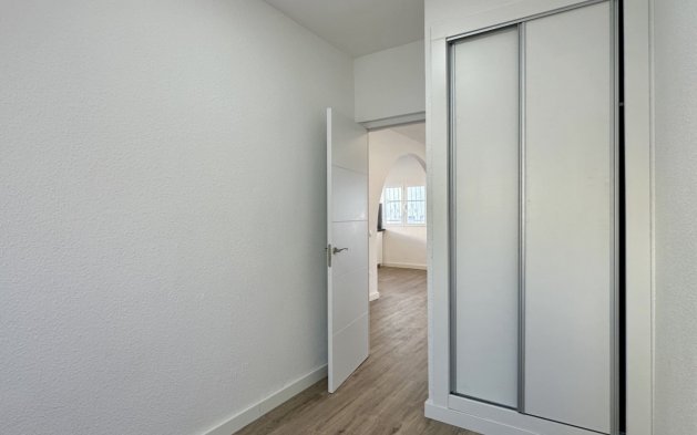 Återförsäljning - Bungalow - Orihuela Costa - Las Filipinas