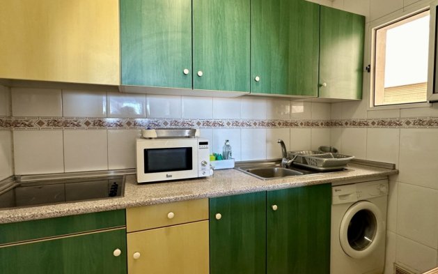 Resale - Apartment / flat - Torrevieja - El Molino