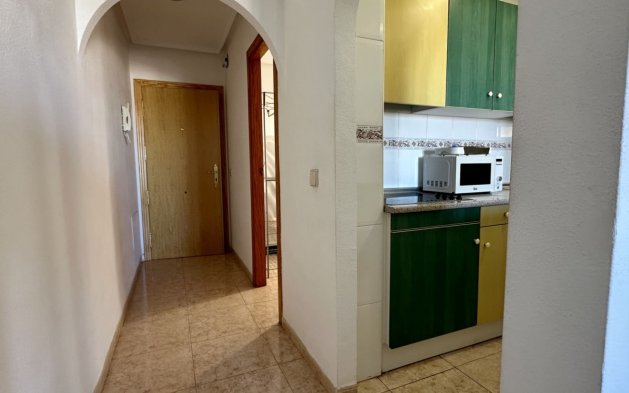 Resale - Apartment / flat - Torrevieja - El Molino
