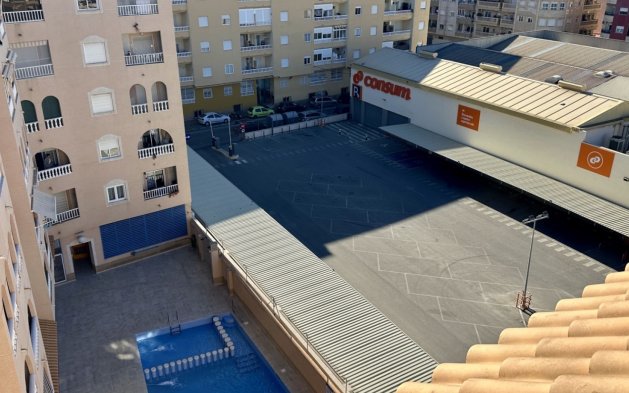 Resale - Apartment / flat - Torrevieja - El Molino