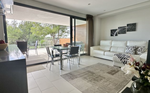 Resale - Apartment / flat - Orihuela Costa - Villamartín