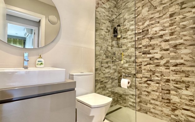 Resale - Apartment / flat - Orihuela Costa - Villamartín