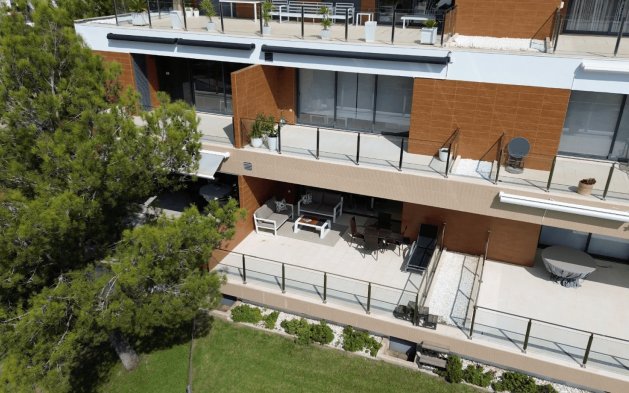 Resale - Apartment / flat - Orihuela Costa - Villamartín