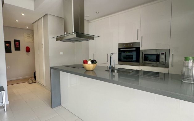 Resale - Apartment / flat - Orihuela Costa - Villamartín