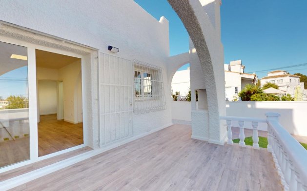 Resale - Bungalow - Orihuela Costa - Villamartín