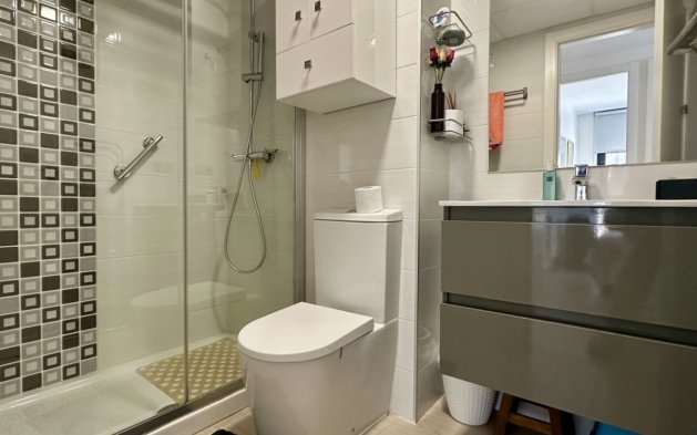 Videresalg - Leilighet / leilighet - Orihuela Costa - Punta Prima