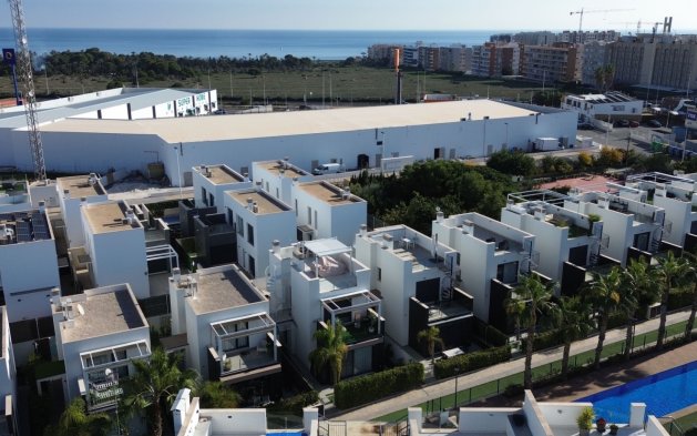 Resale - Apartment / flat - Orihuela Costa - Punta Prima