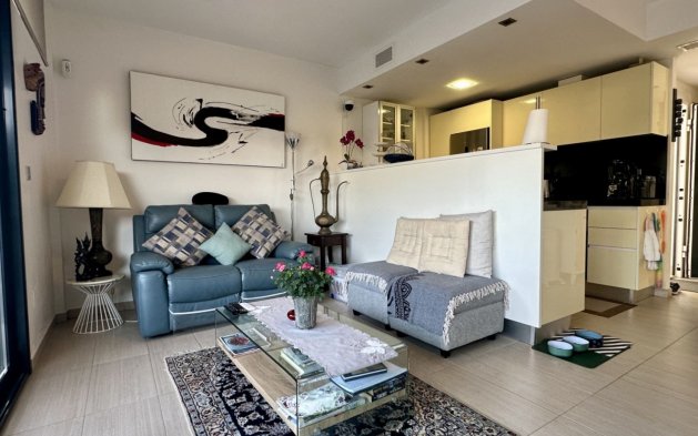 Resale - Apartment / flat - Orihuela Costa - Punta Prima