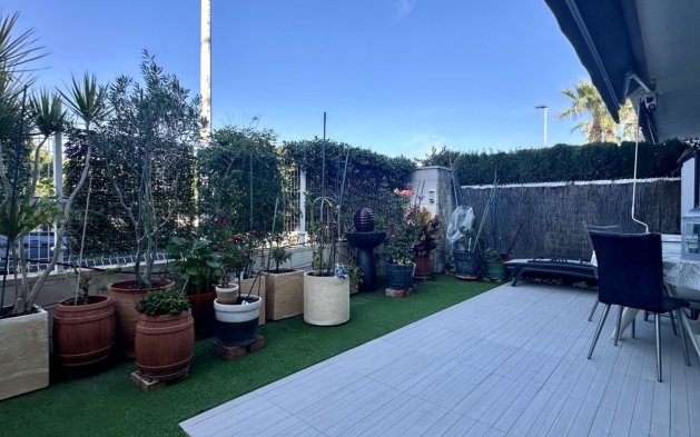 Resale - Apartment / flat - Orihuela Costa - Punta Prima