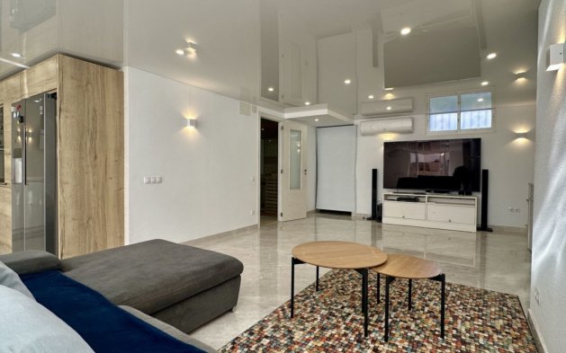 Resale - Villa - Orihuela Costa - Los Altos