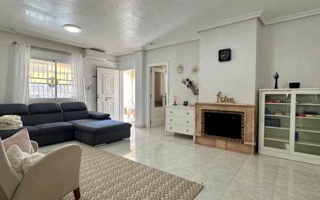 Resale - Villa - Orihuela Costa - Los Altos