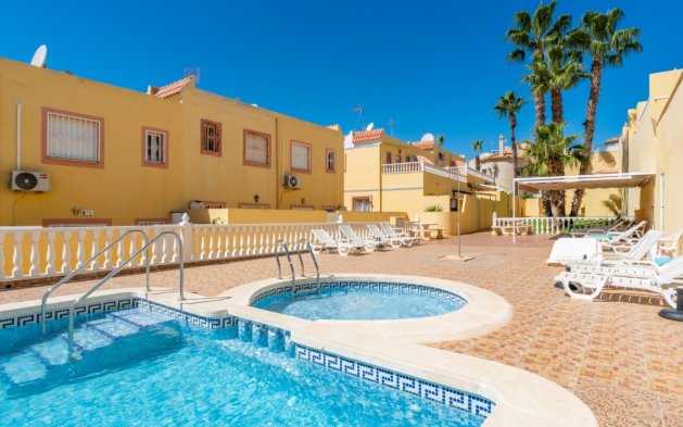 Perpardavimas - Dvipusis - Orihuela Costa - Villamartín
