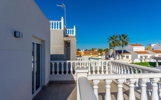 Resale - Villa - Torrevieja - El chaparral