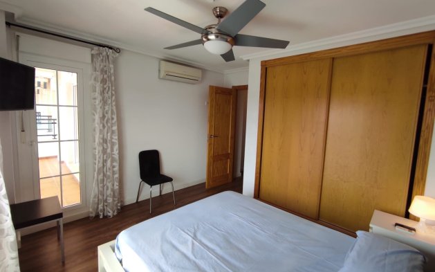 Reventa - Apartamento / piso - Pilar de la Horadada - Mil Palmeras