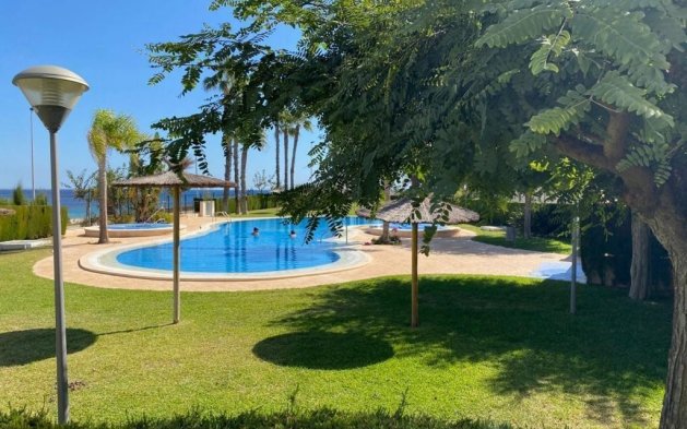 Reventa - Apartamento / piso - Pilar de la Horadada - Mil Palmeras