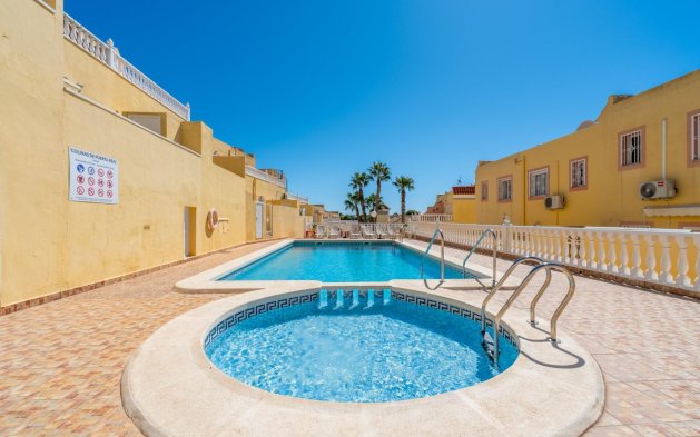 Perpardavimas - Dvipusis - Orihuela Costa - Lomas de Cabo Roig