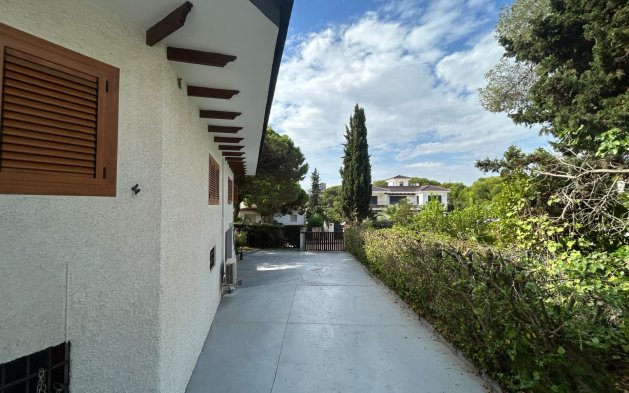 Perpardavimas - Vila - Orihuela Costa - Campoamor