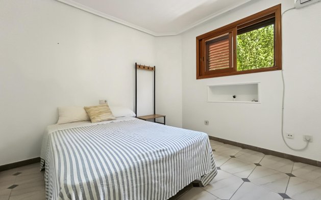 Perpardavimas - Vila - Orihuela Costa - Campoamor