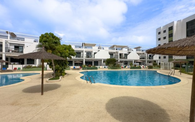 Resale - Apartment / flat - Pilar de la Horadada - Mil Palmeras